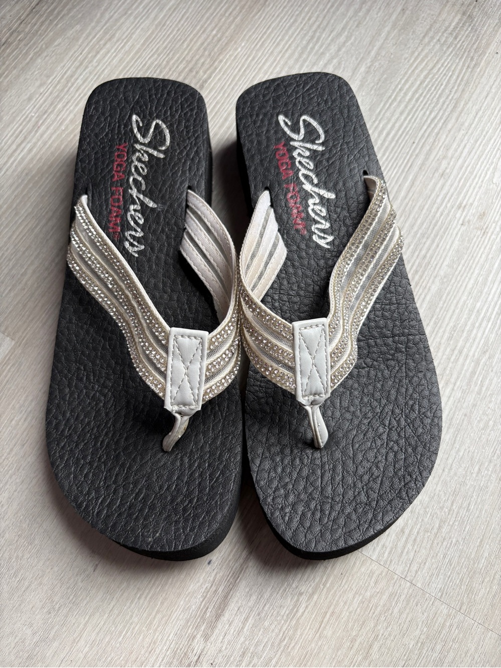 Skechers Black Flip Flops with Metallic Silver Straps